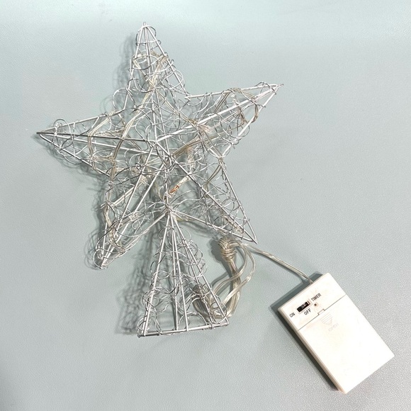 Silver Wire Woven Tree Top Star - Picture 1 of 3